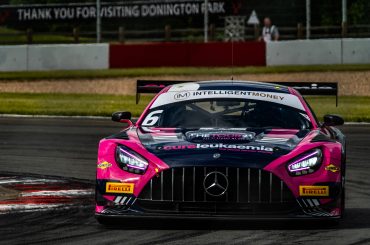 Ian Loggie in his 2022 championship winning car at Donington Park.